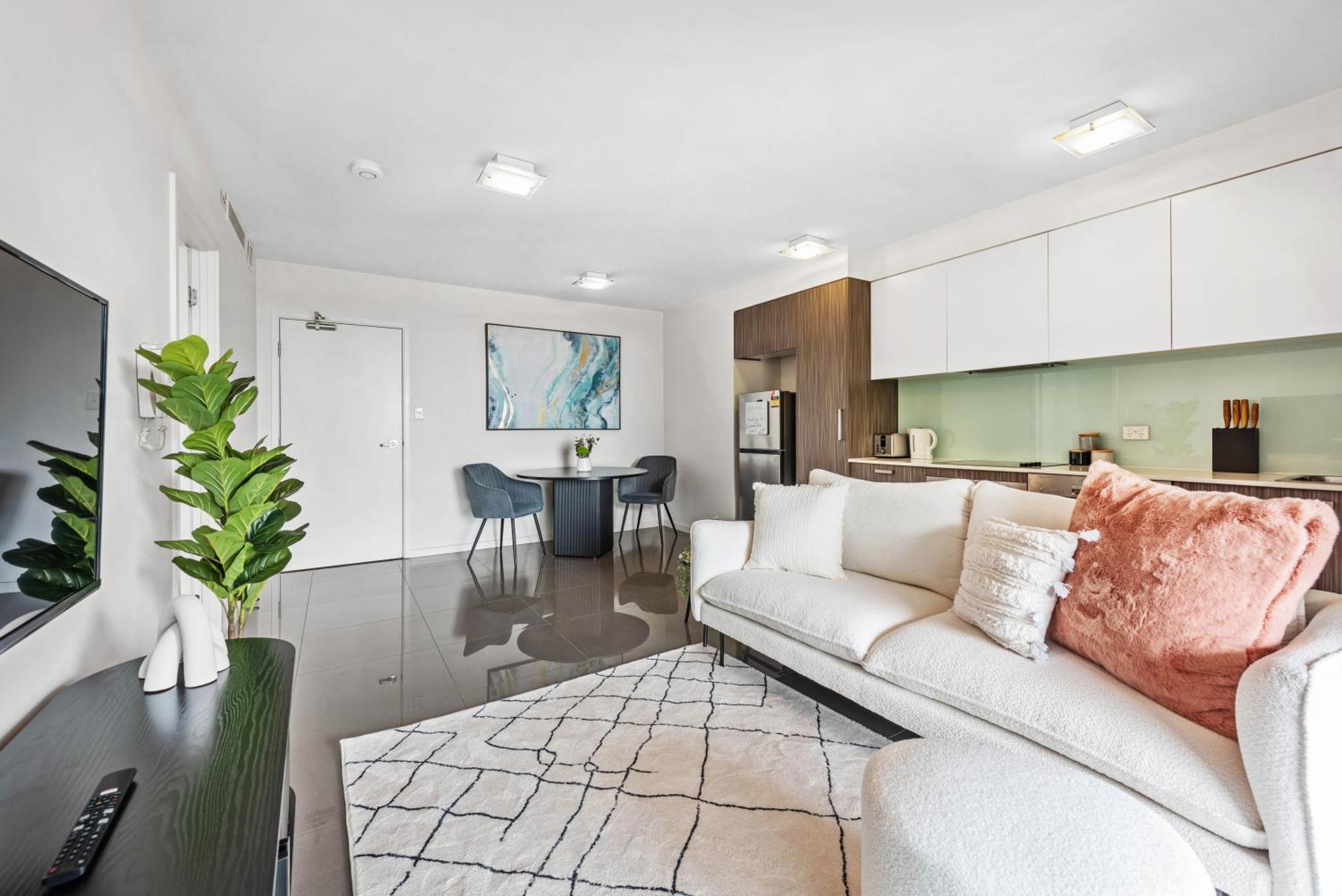 Cirque Boutique Apartments ブリスベン 部屋 写真